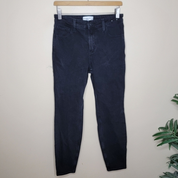 Abercrombie and Fitch | The Skinny High Rise Black Denim Jeans Size 27 4R - Picture 1 of 4